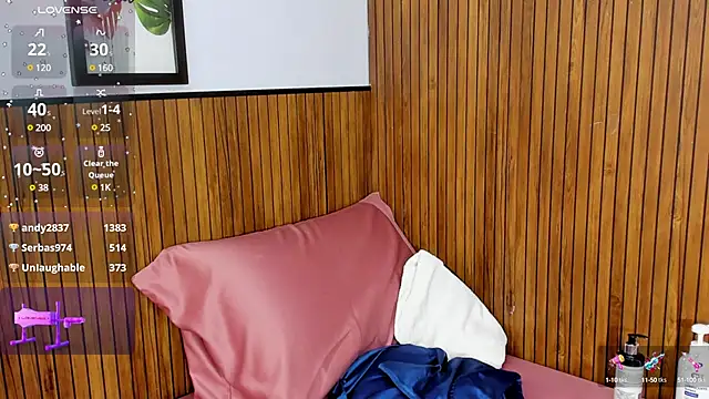 zyle boobs online show from February 5, 2025, 1:47 am