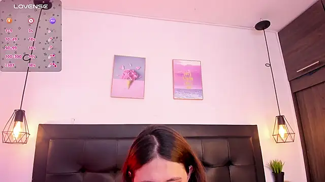 Snapshot of sweet_abby1 chatting on December 13, 2024, 9:30 pm sweet abby1 online show from December 13, 2024, 9:30 pm