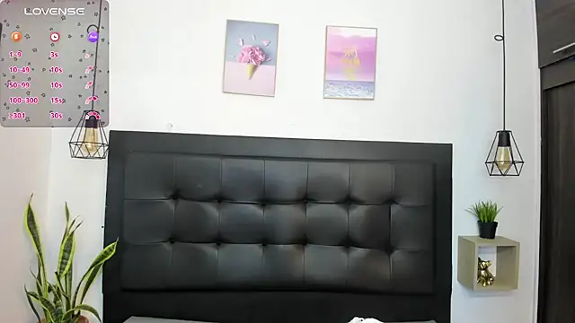 Snapshot of sweet_abby1 chatting on December 19, 2024, 12:23 pm sweet abby1 online show from December 19, 2024, 12:23 pm