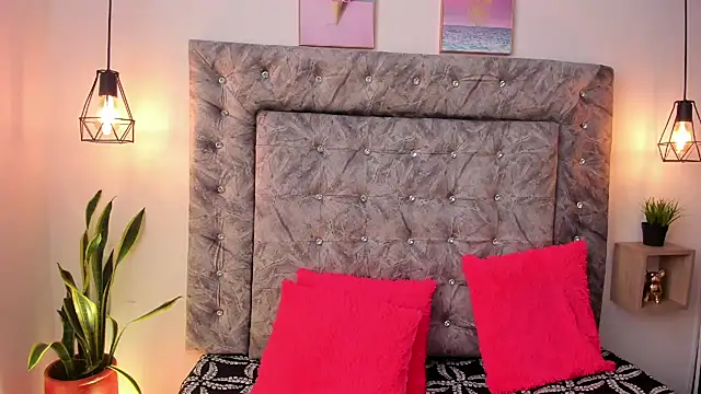 Snapshot of sweet_abby1 chatting on March 10, 2025, 2:37 pm sweet abby1 online show from March 10, 2025, 2:37 pm