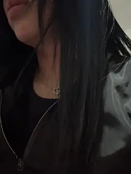 Sara luna  online show from March 3, 2025, 4:56 pm