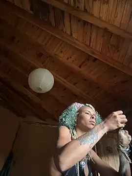 sammoura01 online show from January 4, 2025, 11:48 pm