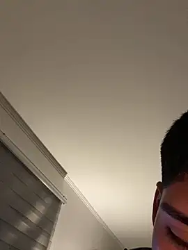 Edu zzs2 online show from October 27, 2025, 12:36 am