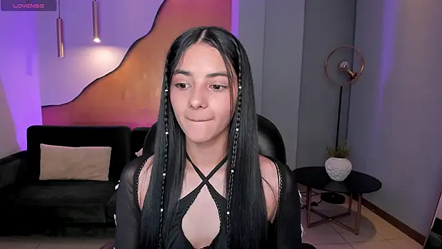 HannahJamesX online show from January 21, 2025, 7:17 pm