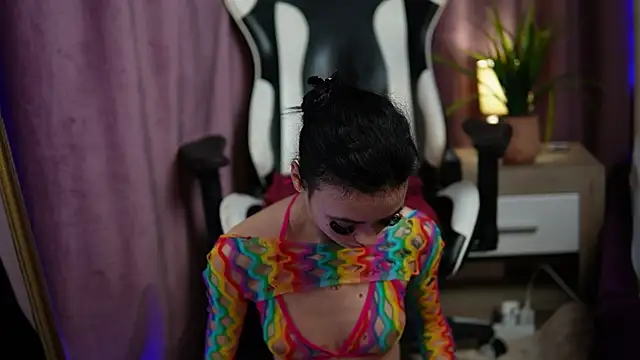RachelRave online show from January 18, 2025, 12:57 am