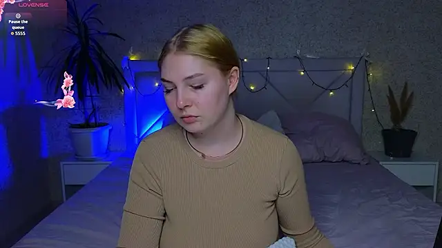 Catherine River online show from March 21, 2026, 3:59 pm