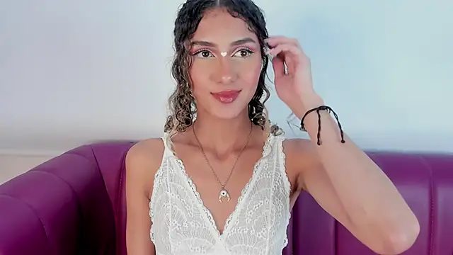 Snapshot of Daddysgirl1_ chatting on January 19, 2025, 6:42 am Daddysgirl1 online show from January 19, 2025, 6:42 am
