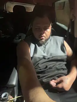 papijusto online show from November 24, 2025, 3:06 am