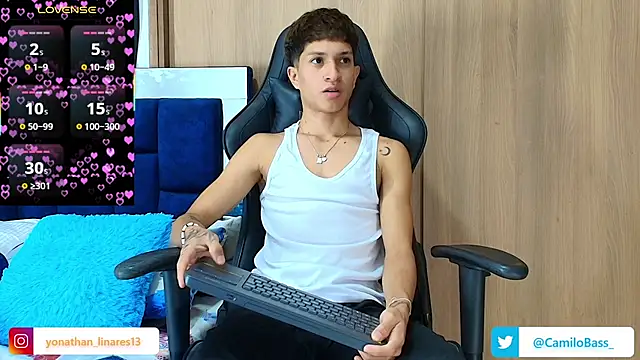  CamiloBass online show from November 25, 2025, 12:54 am