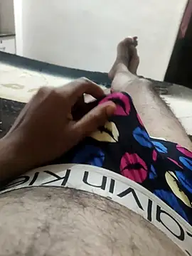 HandsomeHunky1 online show from November 23, 2025, 10:04 am