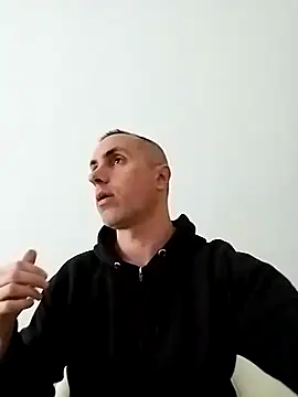 HELL FIRE online show from October 18, 2025, 4:52 pm