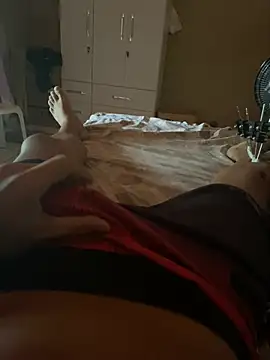 Snapshot of HenriqueH3 chatting on February 26, 2026, 12:48 pm HenriqueH3 online show from February 26, 2026, 12:48 pm