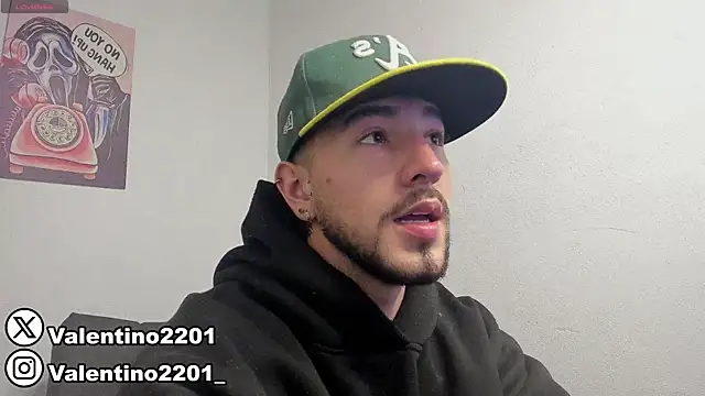 Valentino Xander online show from March 8, 2025, 1:28 am