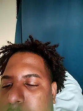 anubi0880 online show from November 28, 2025, 9:50 pm