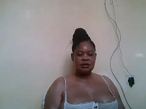 Snapshot of ANALQUEEN4 chatting on July 12, 2026, 7:54 am ANALQUEEN4 online show from July 12, 2026, 7:54 am