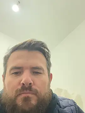 redpornsex online show from March 4, 2025, 3:04 pm