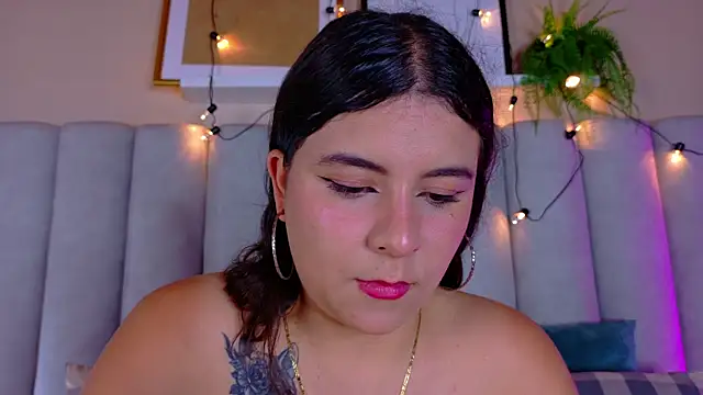 EngelStone online show from October 9, 2025, 7:34 pm