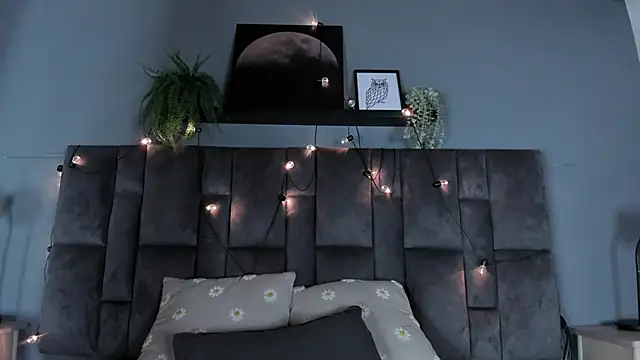 EngelStone online show from March 19, 2026, 8:02 pm