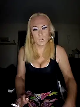 Connie Pepper online show from January 23, 2025, 2:33 am