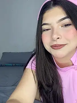 maaval17 online show from March 13, 2025, 4:27 am