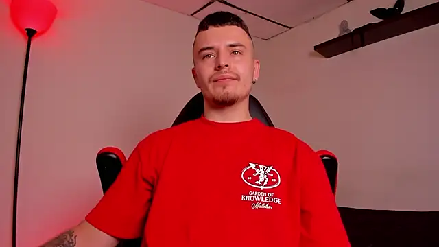 james connor2 online show from October 23, 2025, 8:18 pm