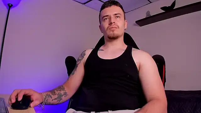 james connor2 online show from November 27, 2025, 7:38 pm