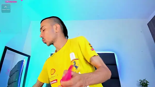 steven hott8 online show from March 2, 2025, 7:45 pm