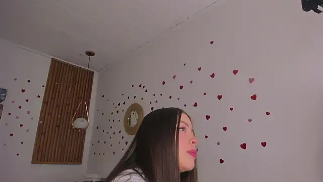 TiffanyWright online show from March 20, 2026, 1:38 pm