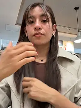 ValeriEvan online show from December 21, 2024, 5:51 pm