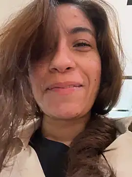 ValeriEvan online show from February 8, 2025, 3:00 pm