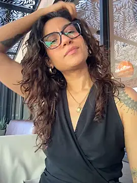 ValeriEvan online show from September 21, 2025, 2:08 pm