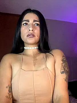 Snapshot of Cleopatracute_ chatting on December 3, 2024, 2:14 am Cleopatracute online show from December 3, 2024, 2:14 am