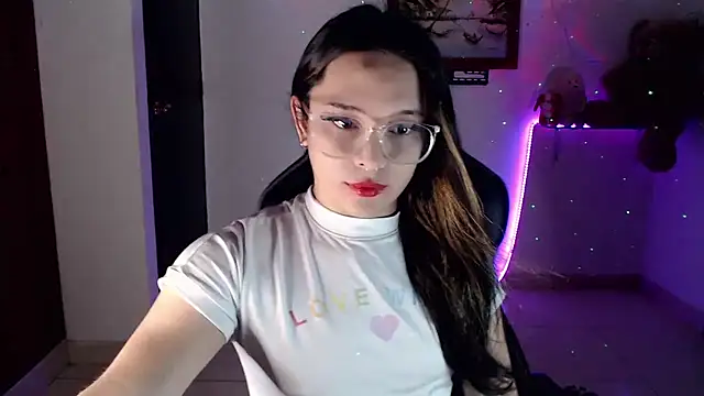 Snapshot of alexaryderr chatting on March 2, 2025, 1:36 am alexaryderr online show from March 2, 2025, 1:36 am