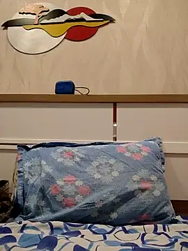 Snapshot of king_boy chatting on February 24, 2025, 8:47 pm king boy online show from February 24, 2025, 8:47 pm