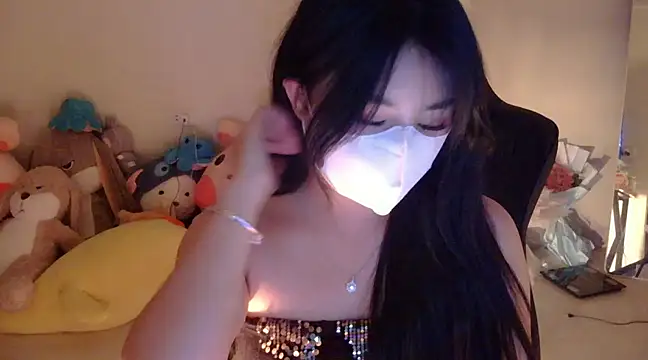 Snapshot of TimmyZi chatting on March 22, 2025, 2:36 pm TimmyZi online show from March 22, 2025, 2:36 pm