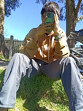 Snapshot of Cuervo_maniaco chatting on February 27, 2026, 2:50 pm Cuervo maniaco online show from February 27, 2026, 2:50 pm