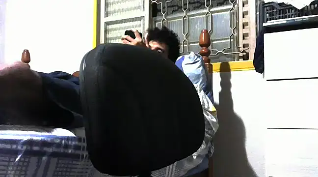 RenziTatte online show from December 5, 2024, 1:25 am