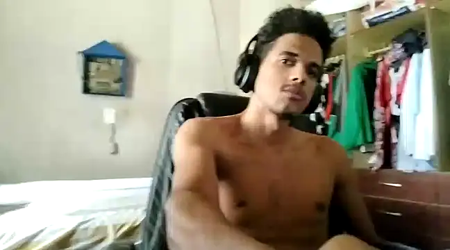 RenziTatte online show from January 7, 2025, 5:42 pm