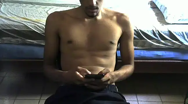 RenziTatte online show from January 22, 2025, 2:24 pm