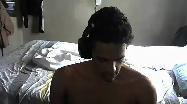 RenziTatte online show from February 26, 2025, 2:14 pm