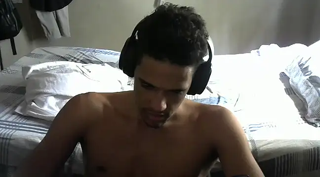 RenziTatte online show from February 28, 2025, 3:15 pm