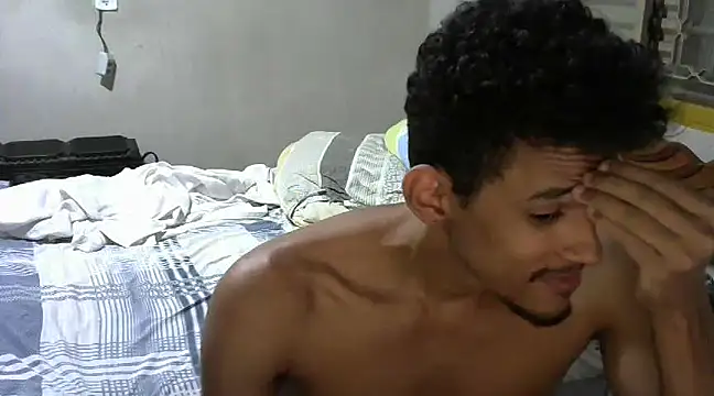 RenziTatte online show from March 21, 2025, 2:50 am