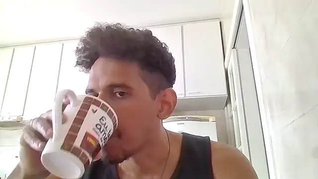 RenziTatte online show from September 15, 2025, 1:55 pm