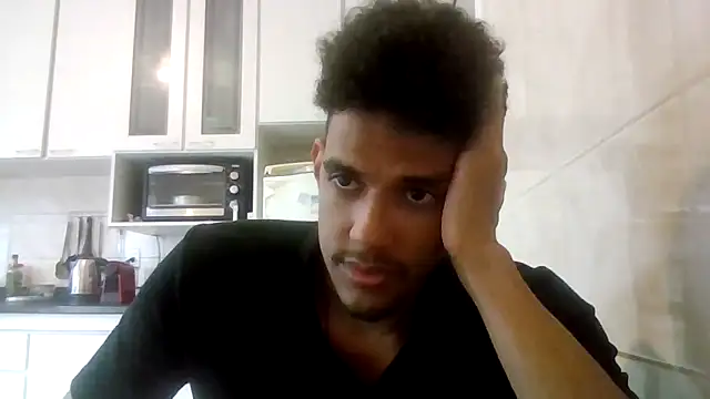 RenziTatte online show from September 17, 2025, 10:28 am