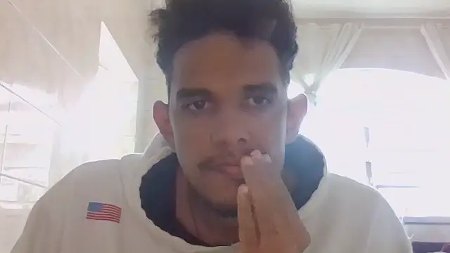 RenziTatte online show from September 22, 2025, 12:40 pm