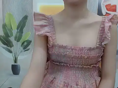 Jikey98 online show from October 12, 2025, 5:50 am