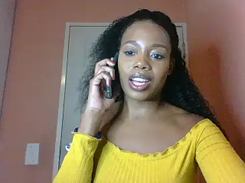 NAUGHTYSHALOTXX online show from March 12, 2025, 6:07 am