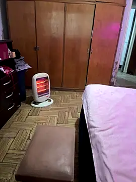 Mizztikaa online show from October 6, 2025, 5:10 pm