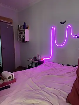 Mizztikaa online show from November 11, 2025, 5:57 pm