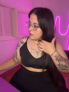 Snapshot of Mizztikaa chatting on March 31, 2026, 6:52 pm Mizztikaa online show from March 31, 2026, 6:52 pm